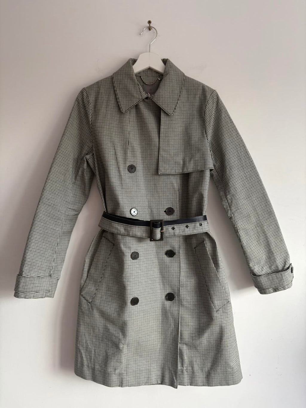 Mulberry houndstooth black white and green check belted trench coat size UK 8