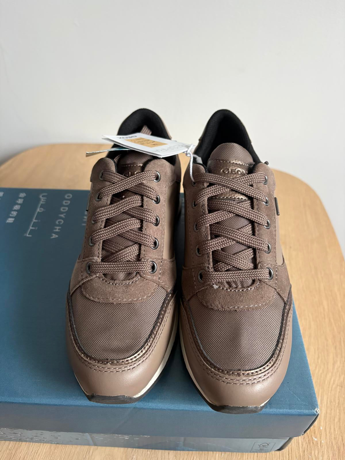 Geox taupe brown leather with suede detail Aneko trainers size UK 2.5/ EU 35